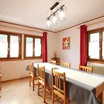 Hébergement de vacances 6 Pièces, 8 Pers, Proche Centre, Wifi - Fr-1-608-4