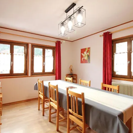 Holiday home Au Mont-dore, 300m Du Centre, 6 Pieces, Garage, Terrain Pentu, Ideal 8 Pers, Animaux Non Acceptes. - Fr-1-608-4