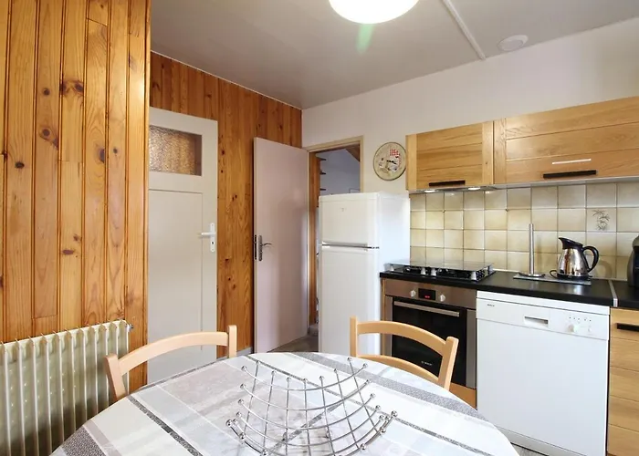 6 Pieces, 8 Pers, Proche Centre, Wifi - Fr-1-608-4